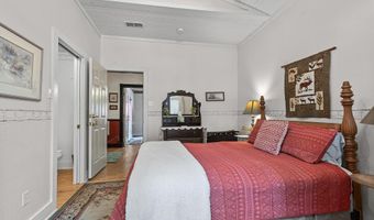 300 Swallow Pl, Alamogordo, NM 88310
