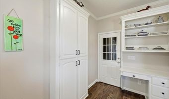 202 Cherry Bark Dr, Brandon, MS 39047