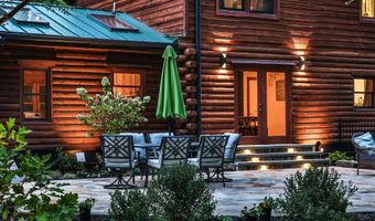21663 OATLANDS Rd, Aldie, VA 20105