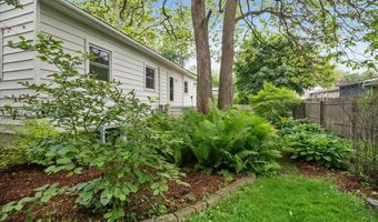 213 Pleasant Ave, Burlington, VT 05408