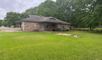 108 Arthur St, Bruce, MS 38915