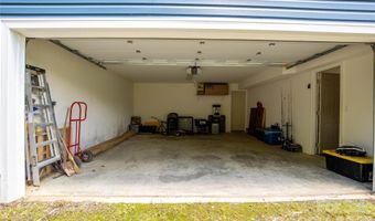 84 Sheets Farm Rd, Bakersville, NC 28705