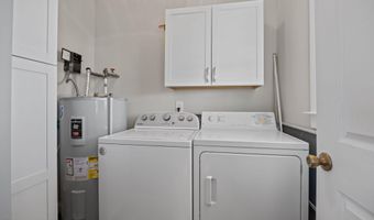 1711 E Fort Macon Rd, Atlantic Beach, NC 28512