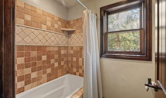 845 Hillcrest Dr, Basalt, CO 81621
