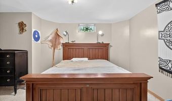 5061 Sandhill Rd, Almont, MI 48003