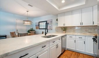 255 Oleander Dr, Oceanside, CA 92057