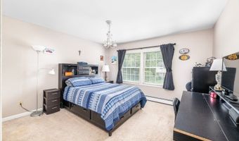 3 Travel Rd, Alloway, NJ 07461