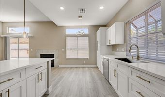 419 Viewmont Dr, Henderson, NV 89015