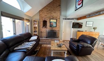 32 Top Notch Rd, Bartlett, NH 03812