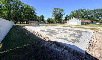 110 E South St, Arma, KS 66712
