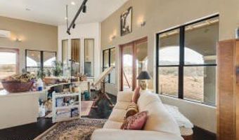 2076 W Tierra Contenta Trl, Bisbee, AZ 85603