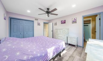 20 Woodland Rd, Bayville, NJ 08721