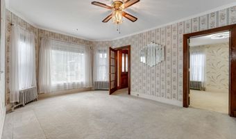 4 Long St, Barre, VT 05641