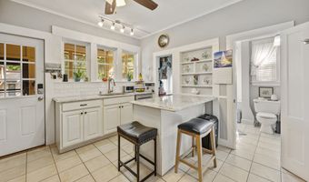 157 High St, Bristol, CT 06010