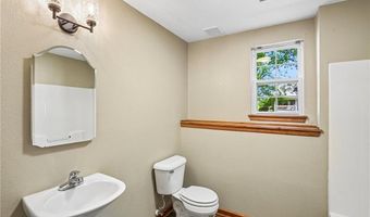 204 E 8th St, Adrian, MO 64720