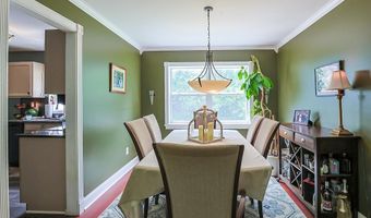 417 Helderview Dr, Altamont, NY 12009