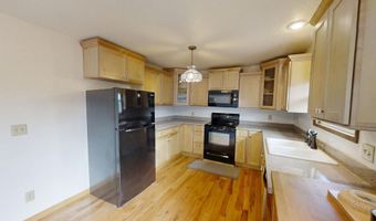 2153 W 42nd St, Casper, WY 82604