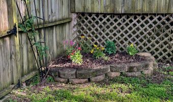 607 Park St, Anderson, MO 64831