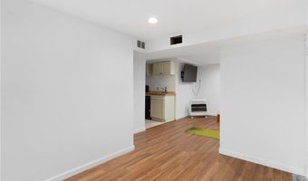 37 Charles St, Barrington, RI 02806