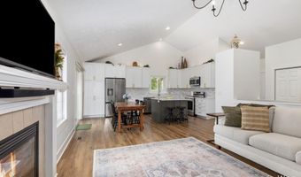 3529 Buttrick Ave SE, Ada, MI 49301