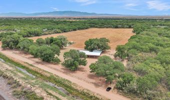 22 Paizalas Dr, Bosque, NM 87006
