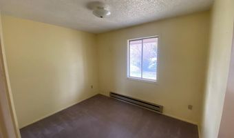 2202 Wallace St, Cody, WY 82414