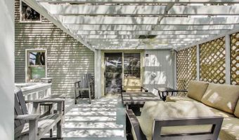 4116 N Terramere Ave, Arlington Heights, IL 60004