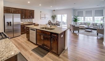 850-4 Dipper Ln, Aurora, OH 44202