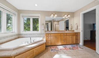 2089 Whispering Oaks Dr NE, Alexandria, MN 56308