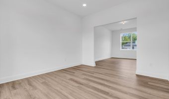 2 Southern Blvd, Bayville, NJ 08721