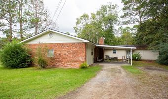537 City Cir, Baxley, GA 31513
