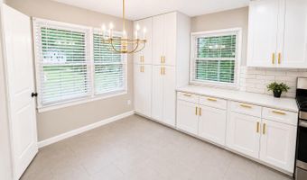 3506 BEVERLY Dr, Annandale, VA 22003