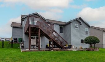 4116 NW Applewood St, Ankeny, IA 50023