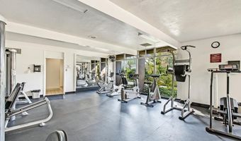 3050 Rue D'Orleans 409, San Diego, CA 92110