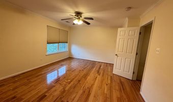 20108 HARDWOOD Ter, Ashburn, VA 20147
