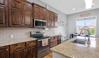 16746 Ruby Way, Basehor, KS 66007
