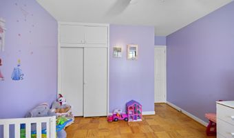 42 Sugarloaf Ln, Bangor, ME 04401
