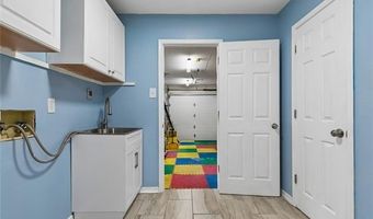 404 AVENUE A, Belle Chasse, LA 70037