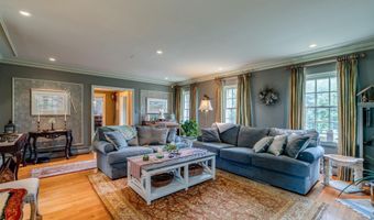407 N TULPEHOCKEN Rd, Reading, PA 19601