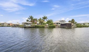 485 FLAMINGO Dr, Apollo Beach, FL 33572
