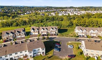 312 Redclover Ln, Allentown, PA 18104