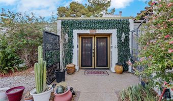 6744 Mountridge Dr, Las Vegas, NV 89110