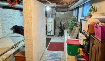305 N Washington St, Abingdon, IL 61410