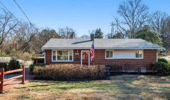 4415 ROUNDHILL Rd, Alexandria, VA 22310