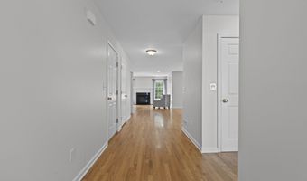 6 Mystique Ln 6, Cromwell, CT 06416