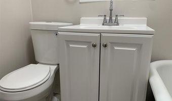 138 W 30TH St 1, Bayonne, NJ 07002