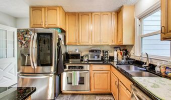 7726 SEVEN LOCKS Rd, Bethesda, MD 20817