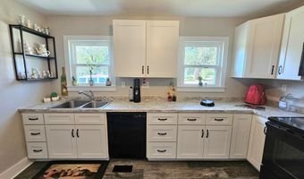 2002 Chouteau Ave, Baxter Springs, KS 66713