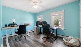 45 County Line Rd, Amityville, NY 11701