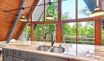 927 Wilkins Hollow Rd, Addison, PA 15411